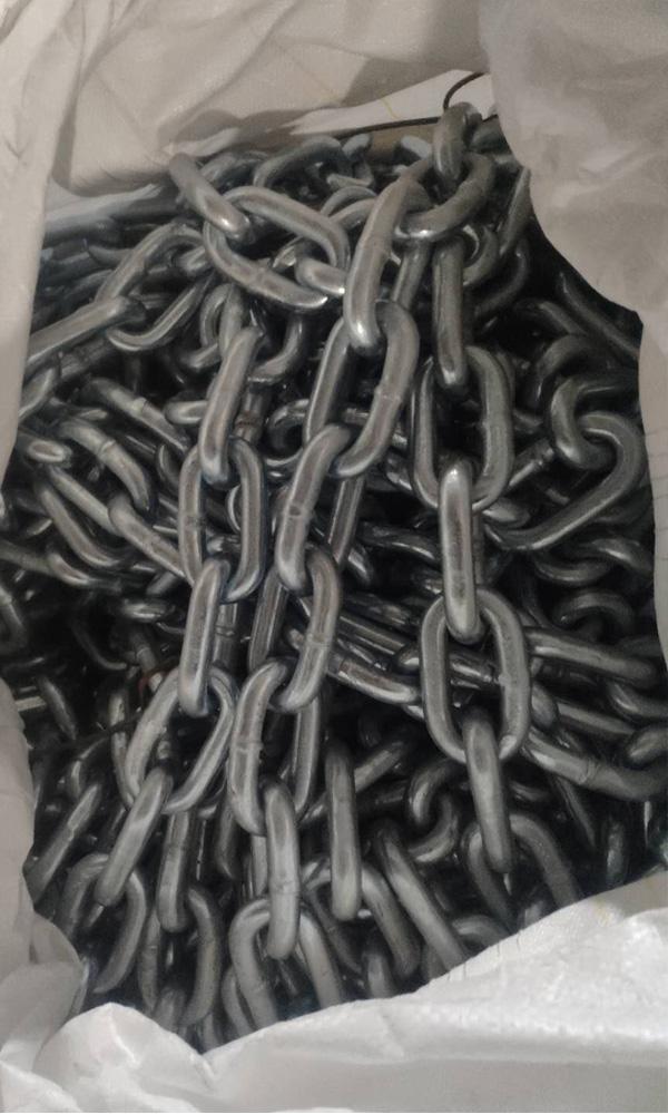 Grade 80 Alloy Crane Lifting Chains 41 Safe Factor Diameter 4mm42mm